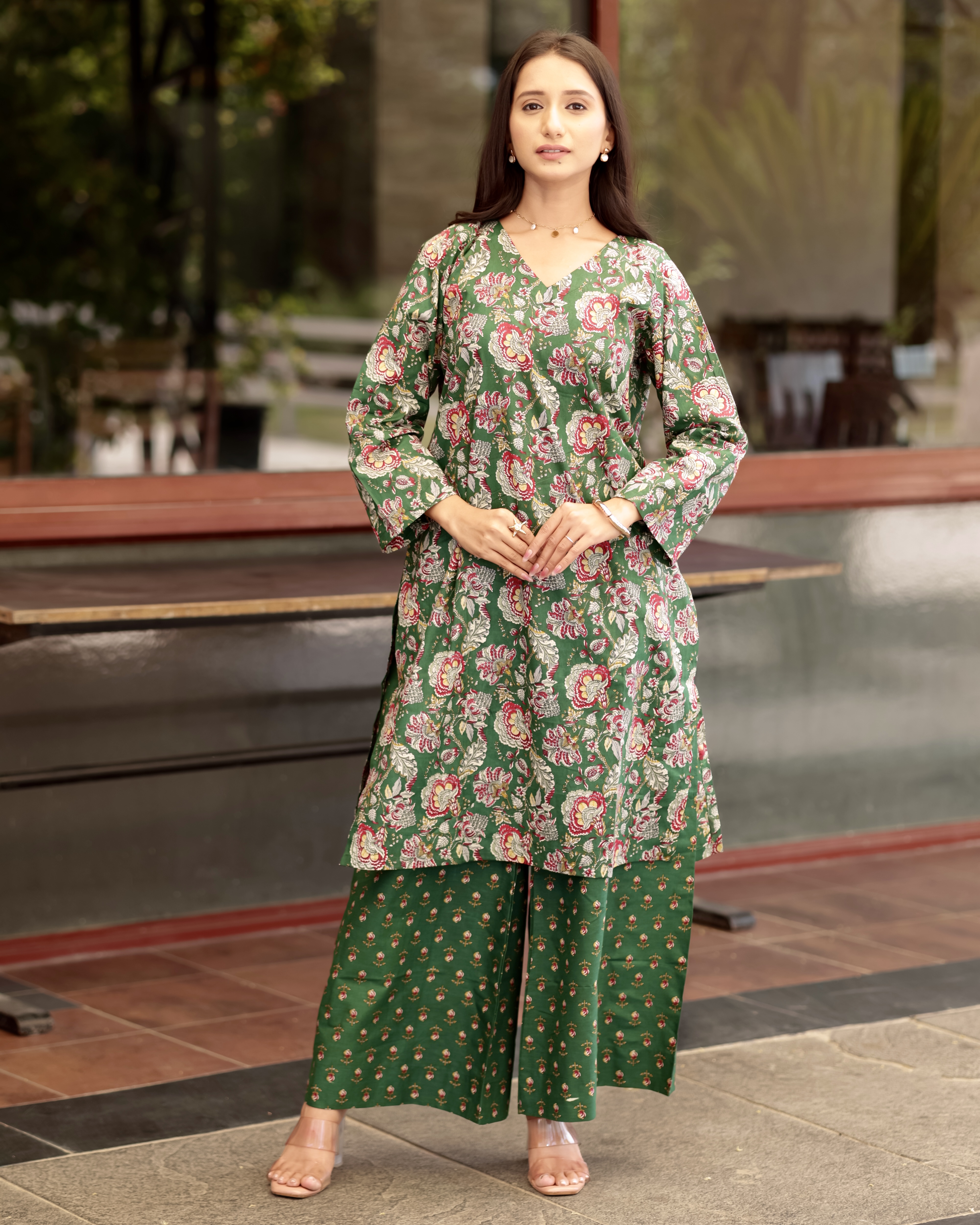 Green Floral Printed Kurti Set with Dupatta💚 thumbnail 3