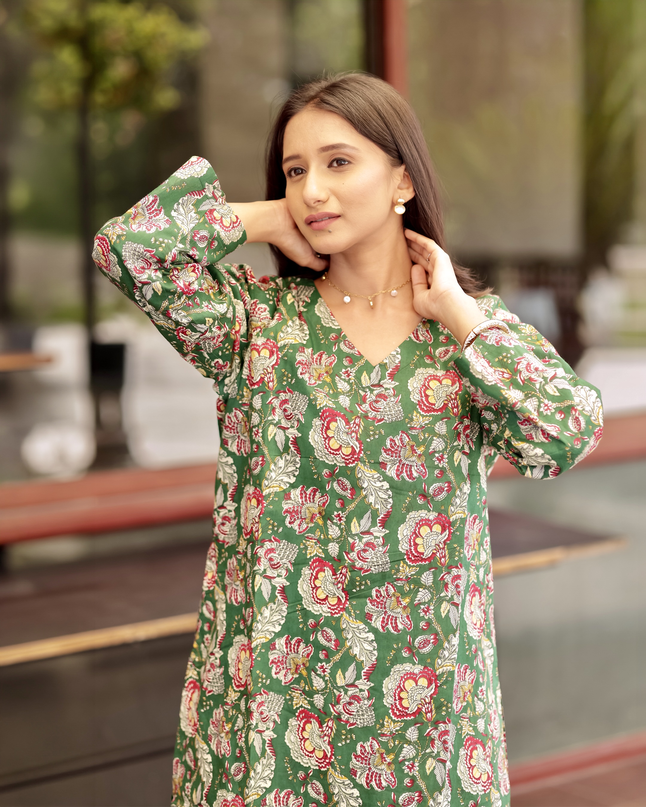 Green Floral Printed Kurti Set with Dupatta💚 thumbnail 4