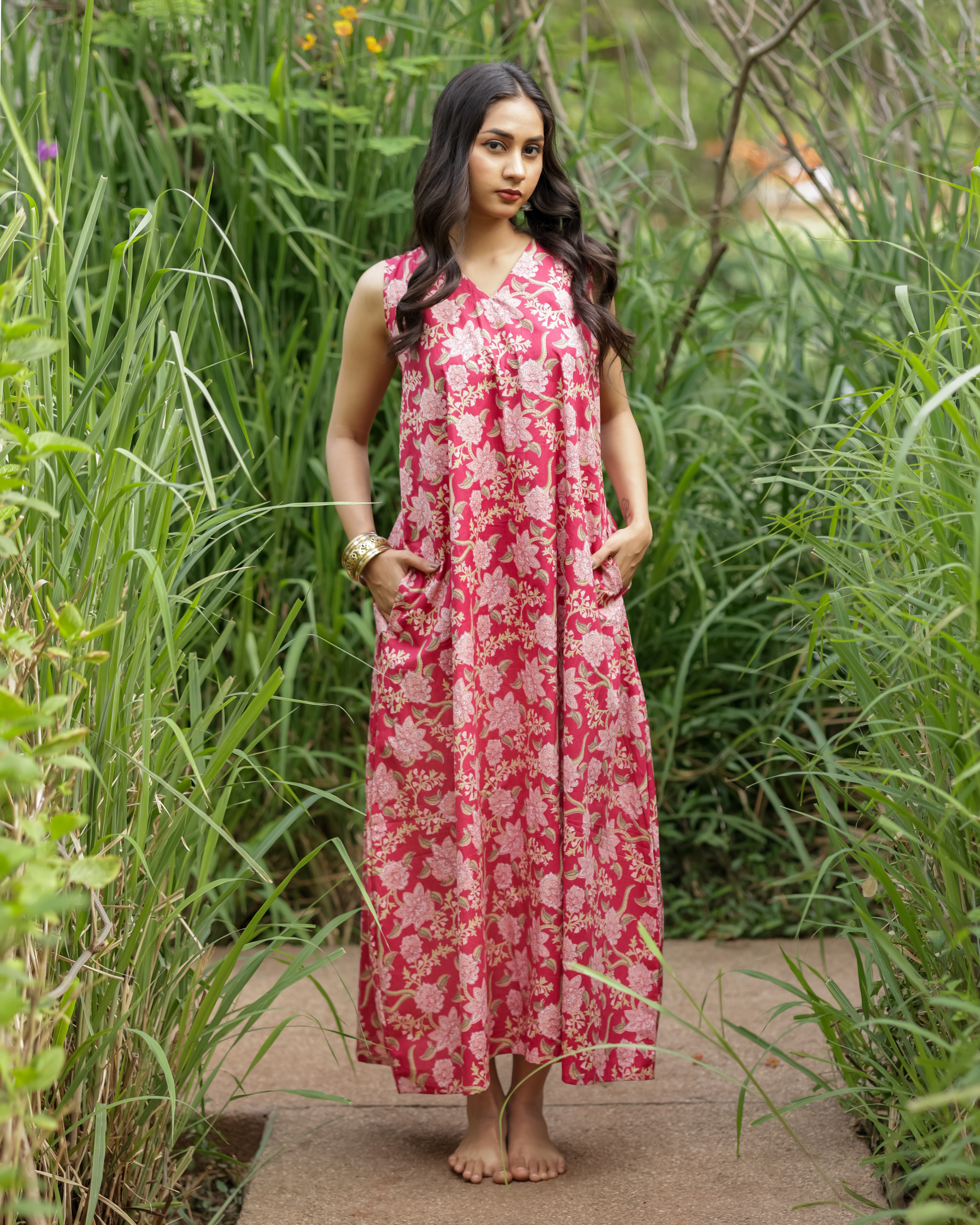 Pink Floral Printed A-Line Maxi Dress thumbnail 4